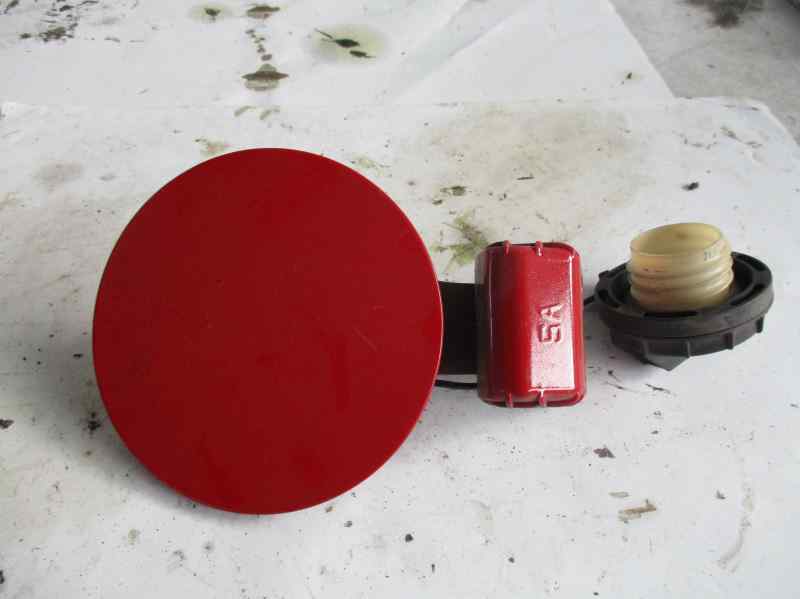 RENAULT Picanto 1 generation (2004-2011) Fuel tank cap ROJO 21687950