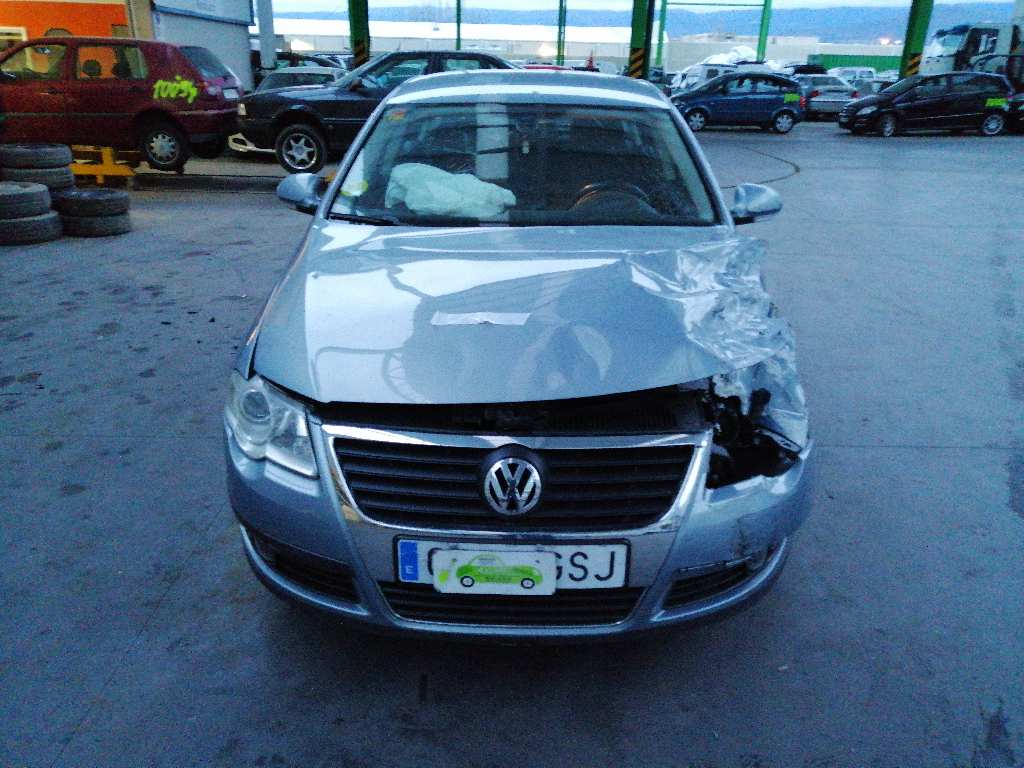 CHEVROLET Passat B6 (2005-2010) Лява стойка на двигателя 3C0199555P 19672971