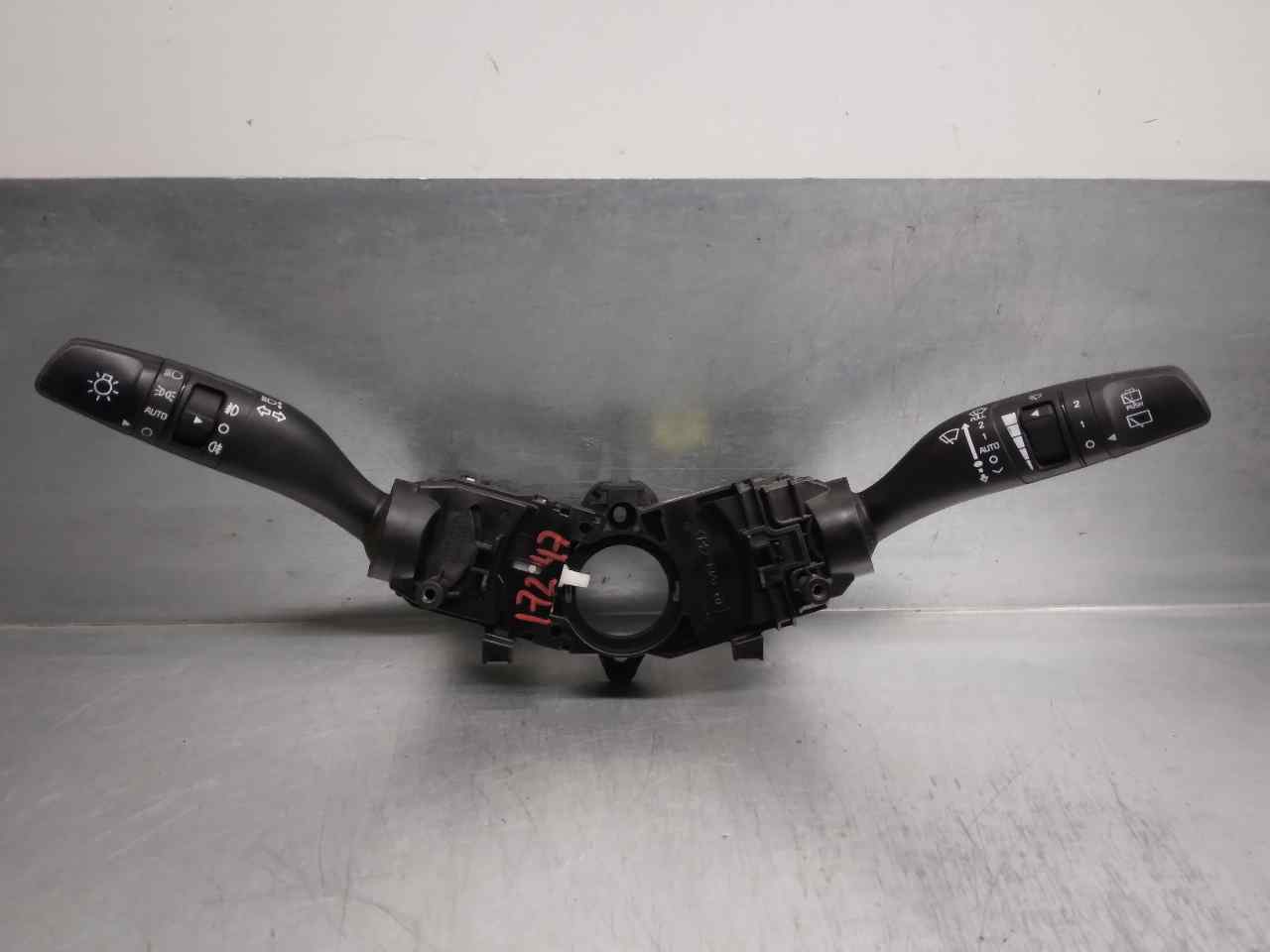 KIA Carens 3 generation (RP) (2013-2019) Headlight Switch Control Unit 299139726, 299119105 19871661