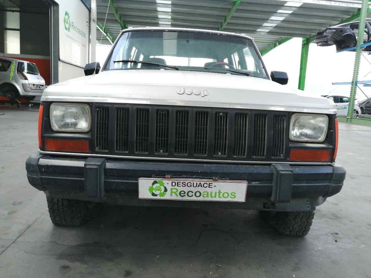 JEEP Cherokee 2 generation (XJ)  (1997-2001) Televizoriaus komplektas (radiatorių panelė) +DECHAPA 24132274