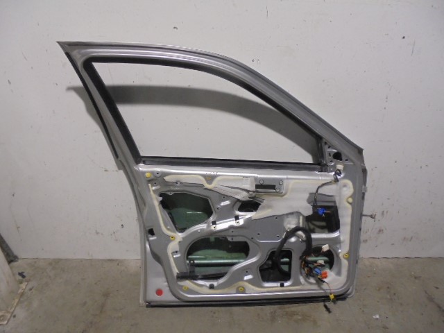 NISSAN 156 932 (1997-2007) Front Left Door GRIS, 5PUERTAS, 71776114+ 19802325