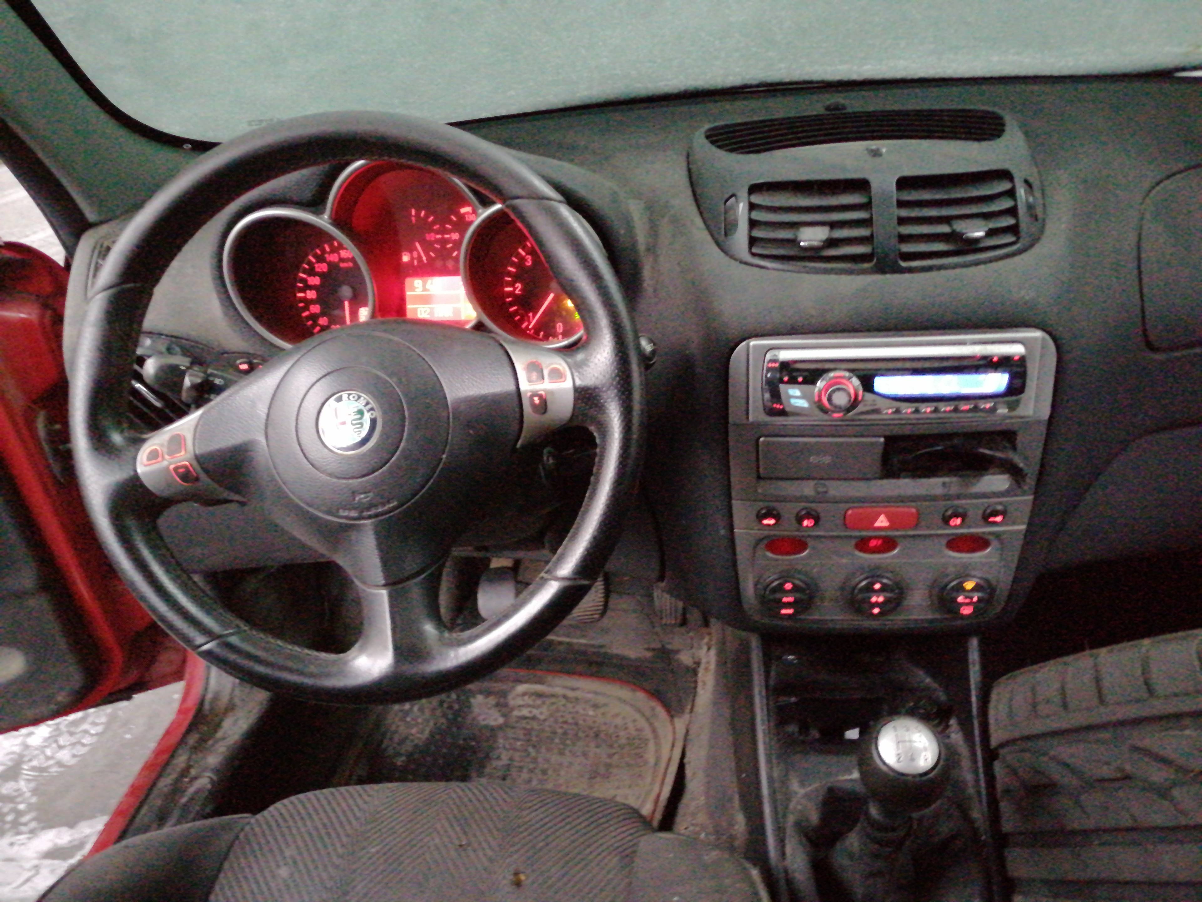 NISSAN 147 2 generation (2004-2010) Galinis bamperis(buferis) ROJO, 3PUERTAS, 735290445+ 19771228