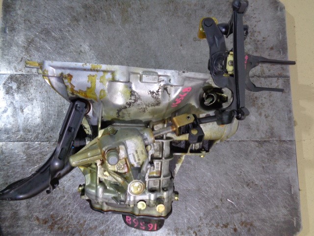 VOLKSWAGEN Corsa B (1993-2000) Gearbox +26453C374 19845127