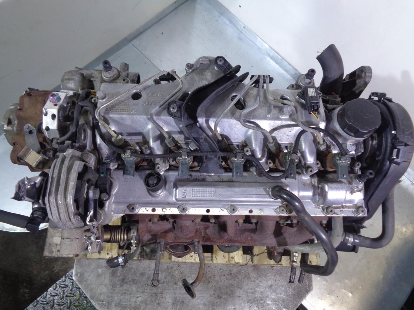 VOLVO V70 2 generation (2000-2008) Двигатель D5244T, 21163, 6900760 19900229