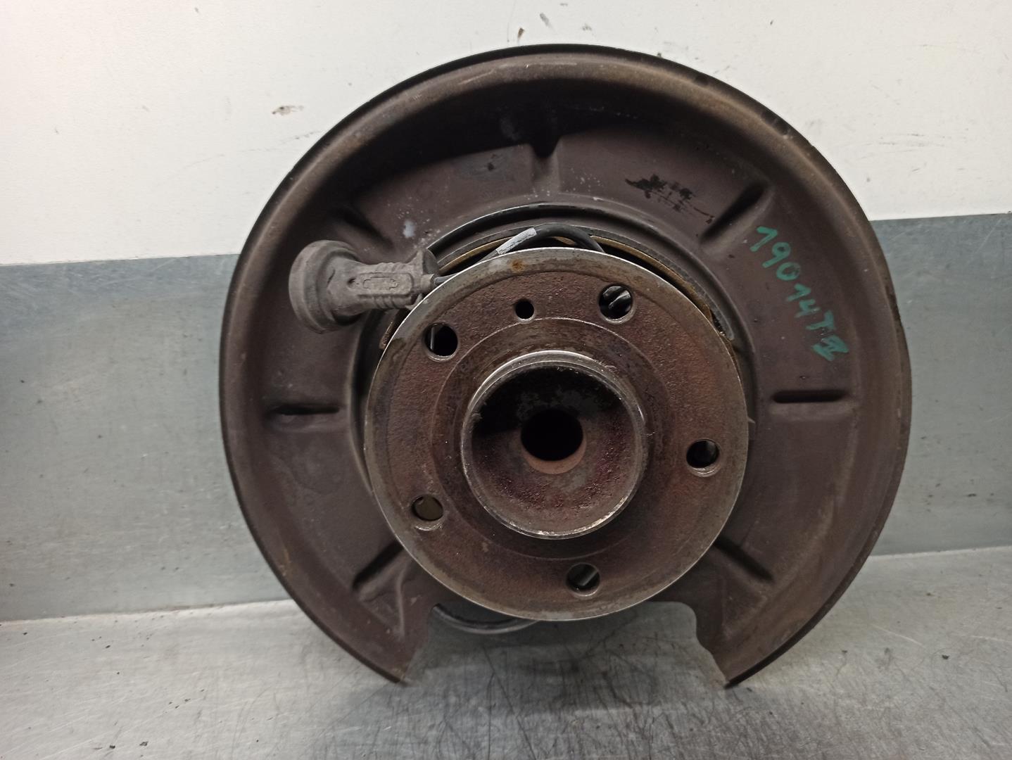 MERCEDES-BENZ A-Class W169 (2004-2012) Rear Left Wheel Hub A1699810027 24164370