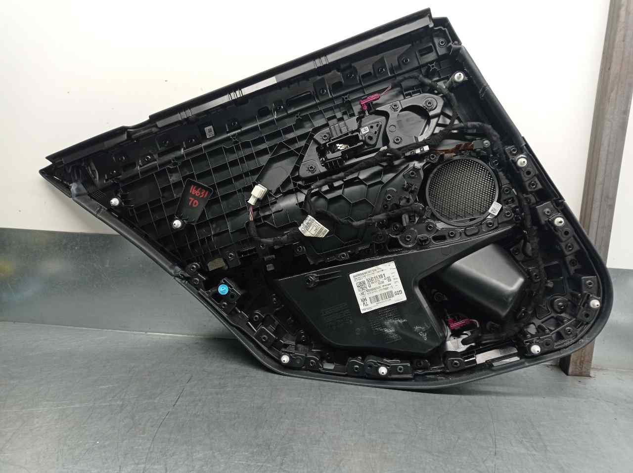 BMW 3 Series F30/F31 (2011-2020) Galinių dešinių durų apmušimas 55015181 24135688