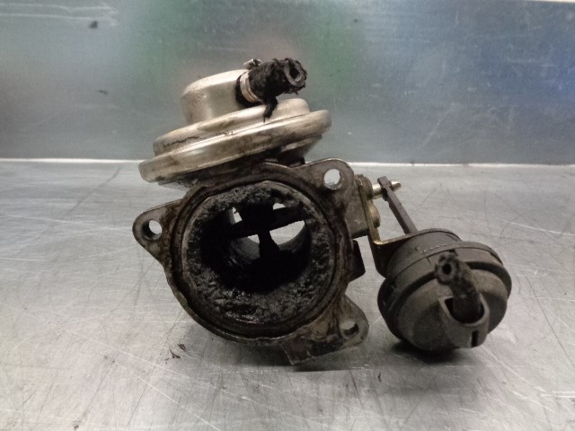 VOLKSWAGEN Bora 1 generation (1998-2005) EGR Valve 038131501A,038129637 19791522