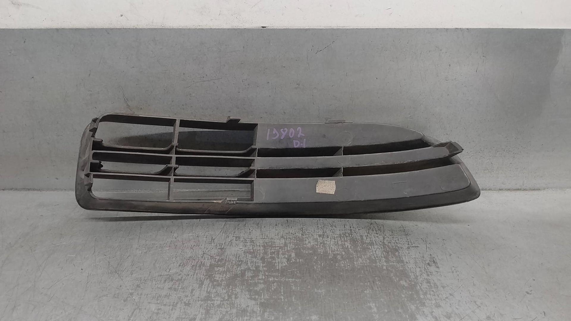 SKODA Superb 1 generation (2001-2008) Radiator Grille 3U0853665,IZQUIERDA 24228103