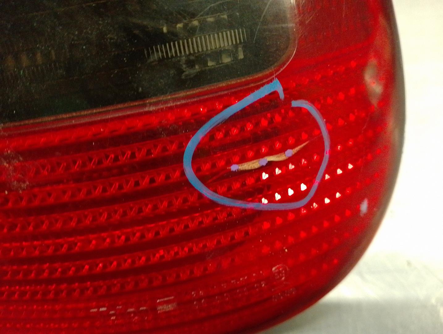 SEAT Ibiza 2 generation (1993-2002) Rear Right Taillight Lamp 6K5945096,2PUERTAS 19909616