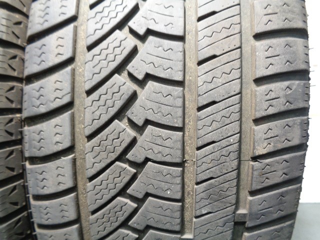 LAND ROVER Discovery 4 generation (2009-2016) Tire 25555R19111H, TORQUE, TQ022 19893231