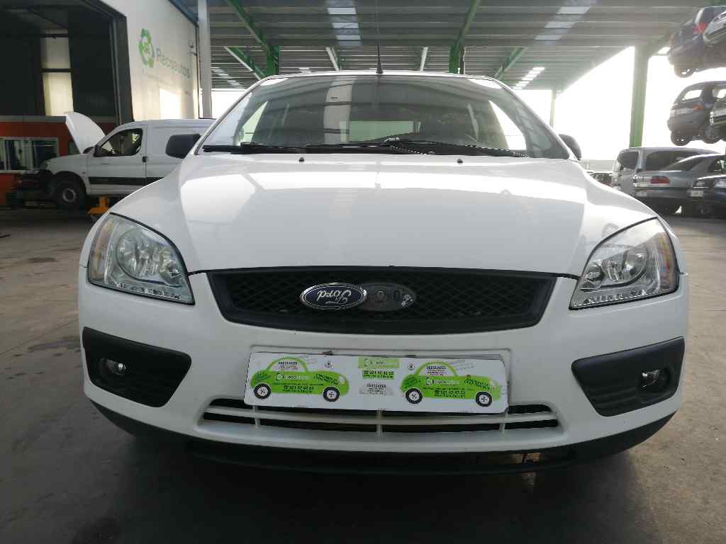 PEUGEOT Focus 2 generation (2004-2011) Difuzorový ventilátor 3M5H8C607RE,0130303930 19721010