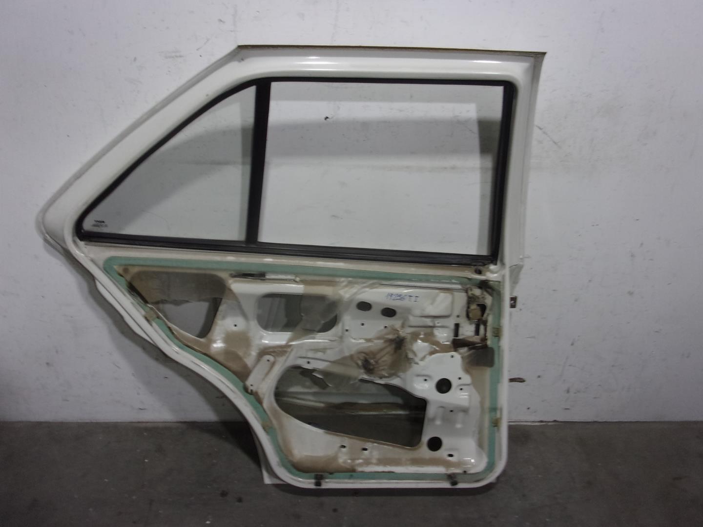 SEAT Toledo 1 generation (1991-1999) Galinės kairės durys 1L0833051C,BLANCA,5PUERTAS 24550642