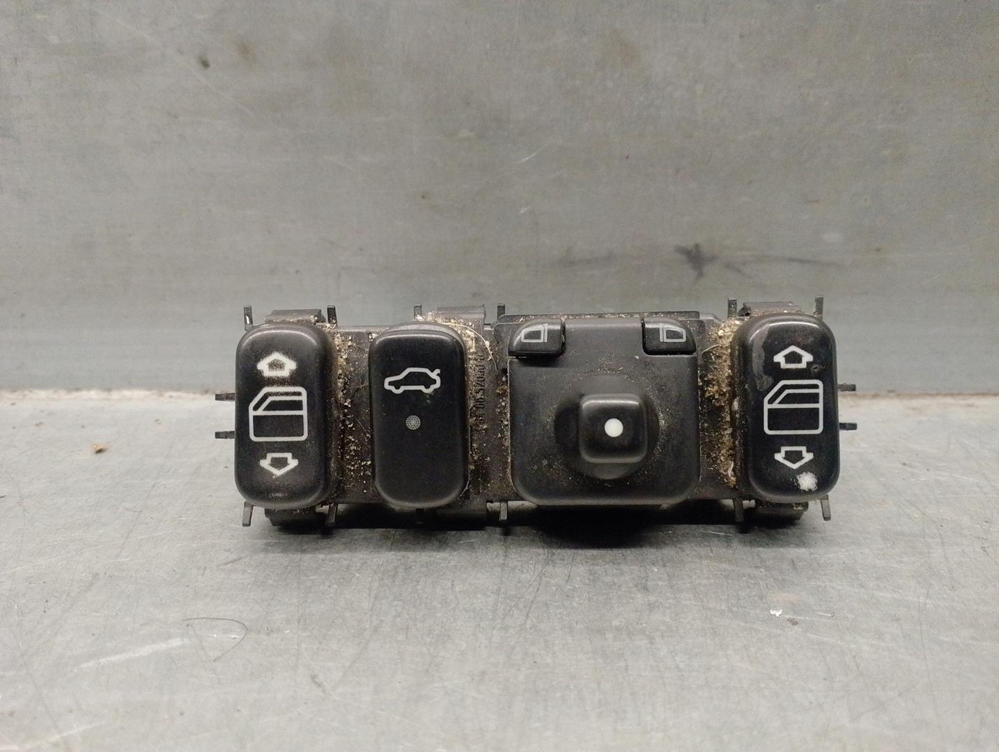 MERCEDES-BENZ CLK AMG GTR C297 (1997-1999) Front Left Door Window Switch 2088202910,03753050 24210886