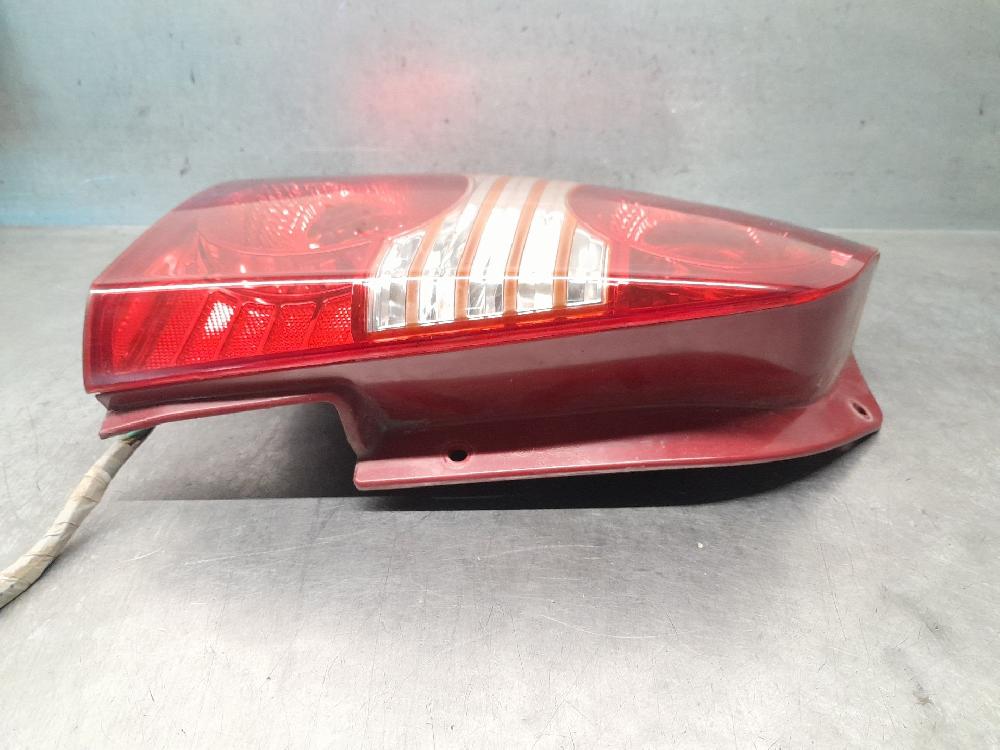Fanale posteriore sinistro G4HD 9240105510 de Hyundai Atos (mx) 2001-2003 con 132000 km - pieza usada