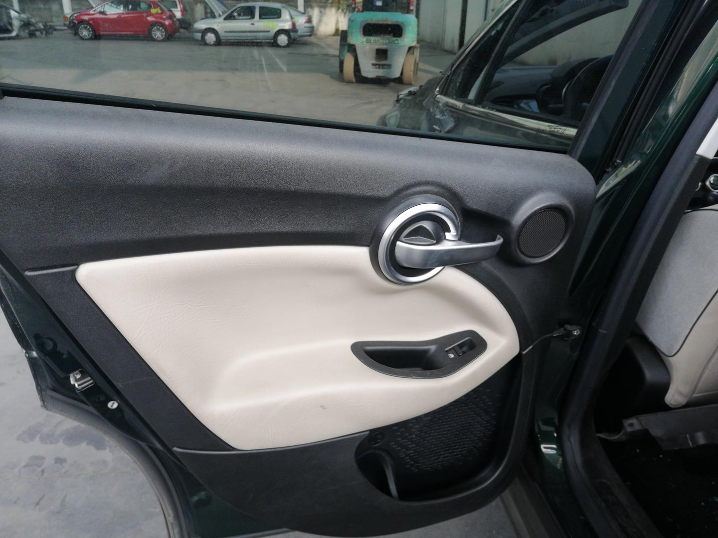 FIAT 500X 1 generation (2014-2024) Priekinių dešinių durų langų pakėlimo mygtukai 735603932, 5PUERTAS 20799934