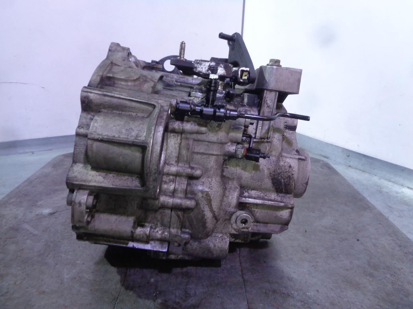 VOLKSWAGEN Passat B6 (2005-2010) Gearbox KDN, 1422520725, 02Q300042S 24220918