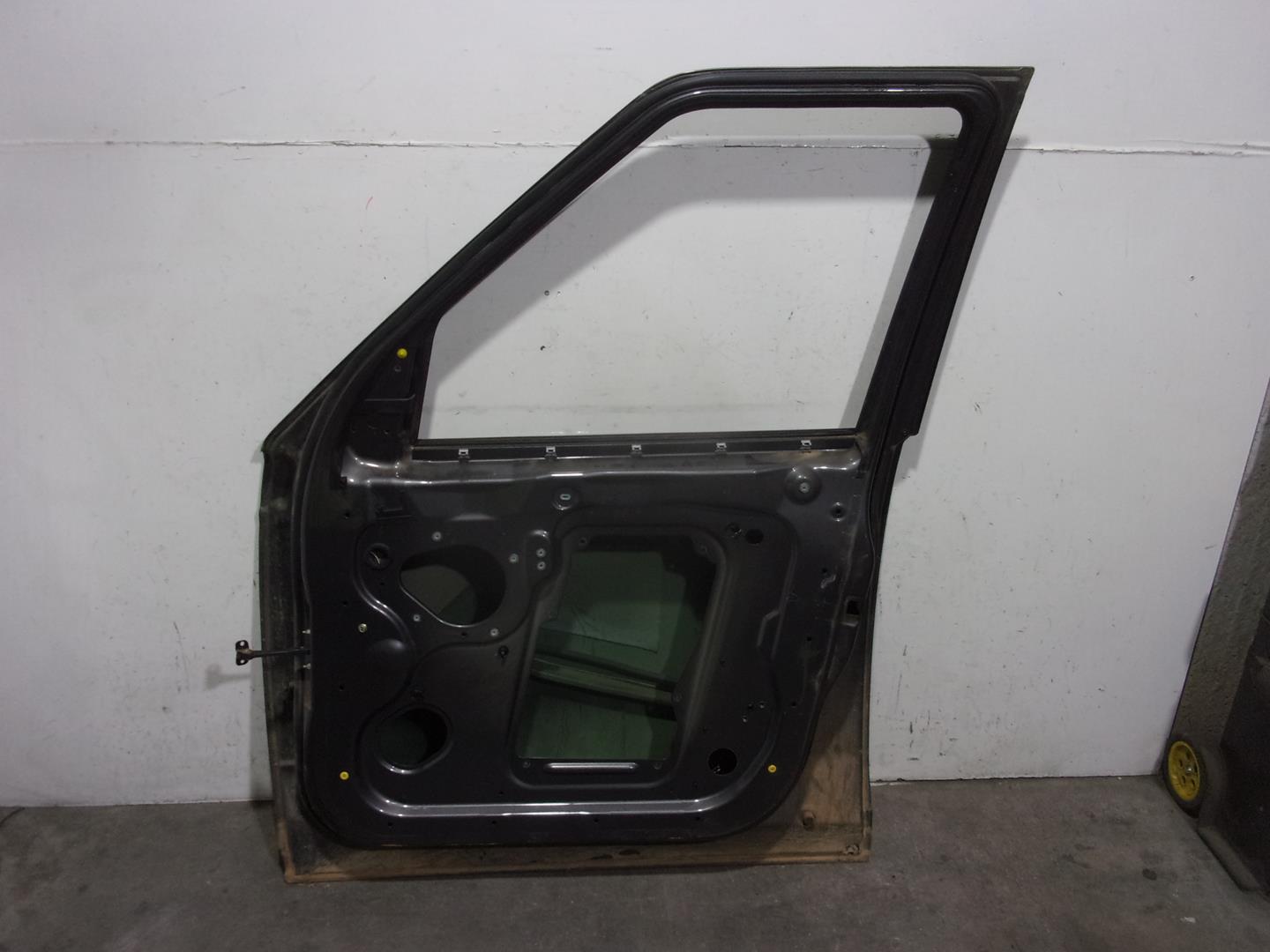 LAND ROVER Discovery 3 generation (2004-2009) Front Right Door BDA780100, GRISOSCURO, 5PUERTAS 23773513