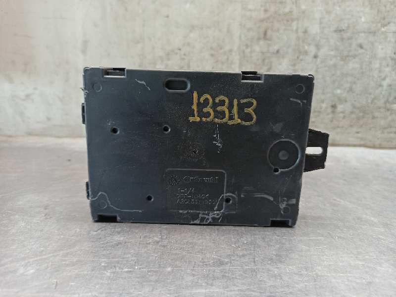 RENAULT Clio 3 generation (2005-2012) Other Control Units CONTINENTAL 19744550