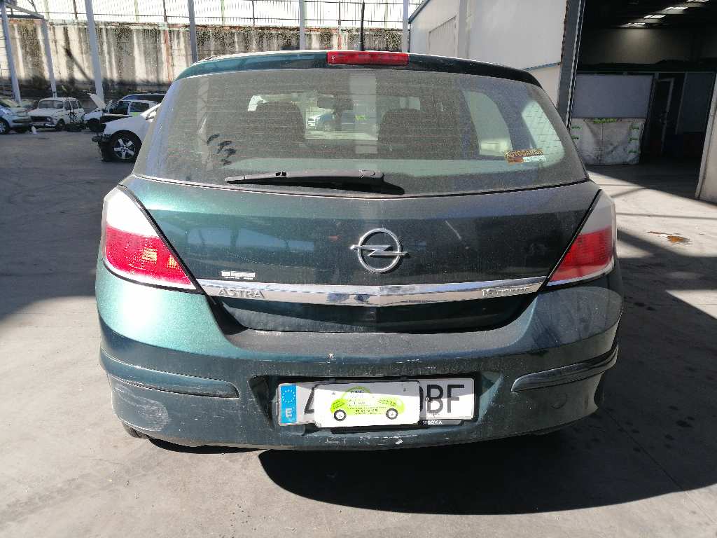 MG Astra J (2009-2020) Generatorius 24447429,0124425005 19676186