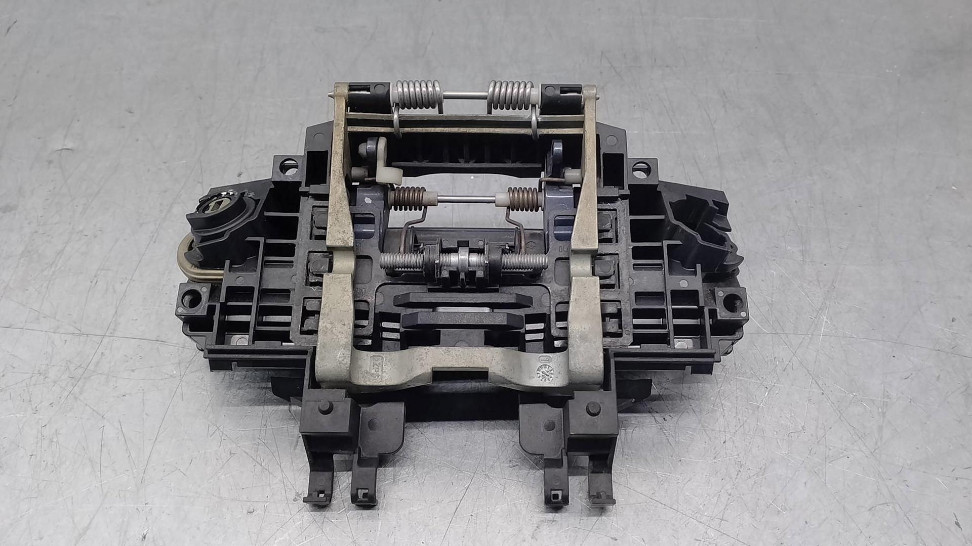 AUDI A8 D3/4E (2002-2010) Наружная ручка передней левой двери 4E1837885, 4PUERTAS 23756288