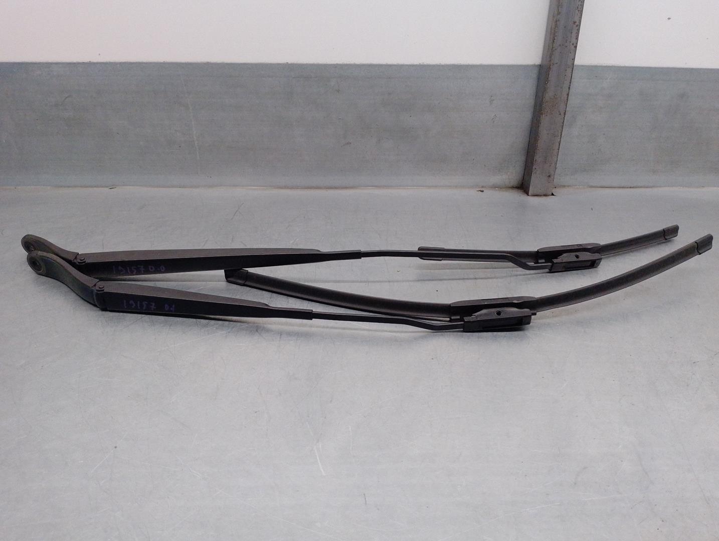 CITROËN C3 2 generation (2009-2016) Front Wiper Arms 9683381680, 9683382180 24168456