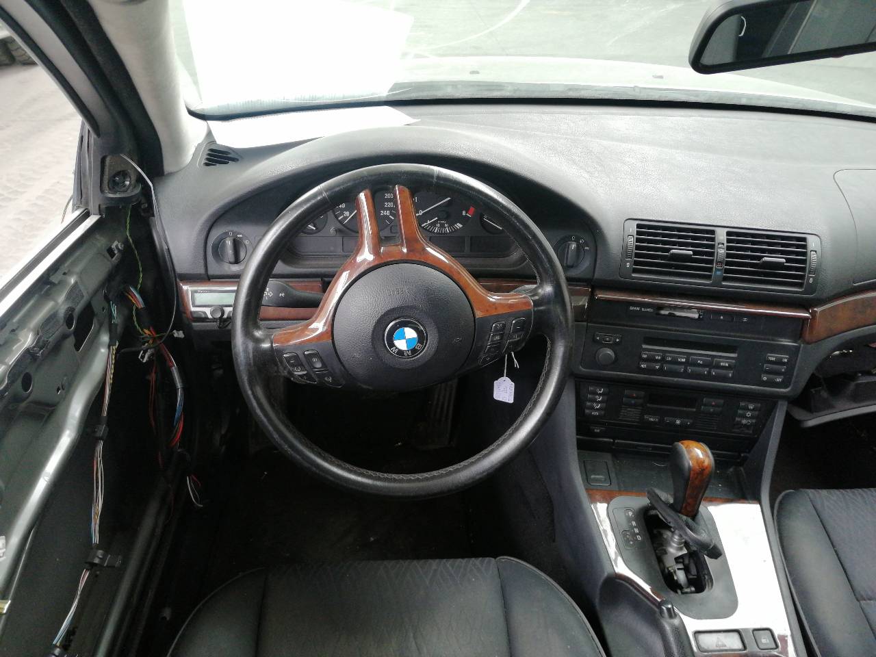 BMW 5 Series E39 (1995-2004) Пряжка ремня безопасности переднего правого сиденья 72118257796, 4PUERTAS 24220112