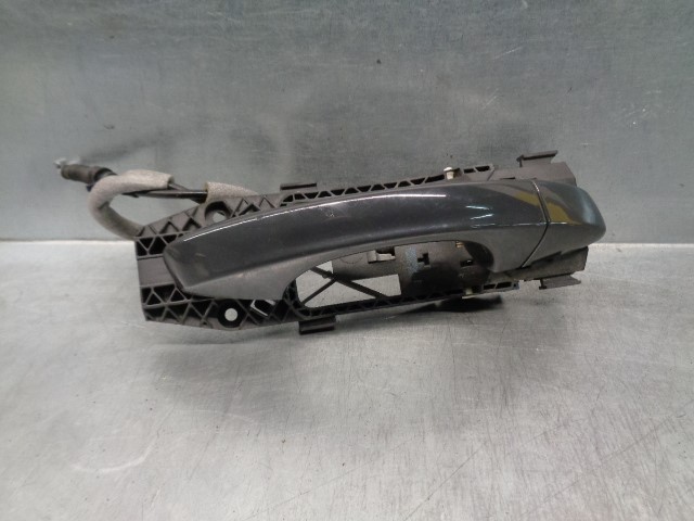 VOLKSWAGEN Golf 7 generation (2012-2024) Rear right door outer handle 5G0837206P+ 19782778