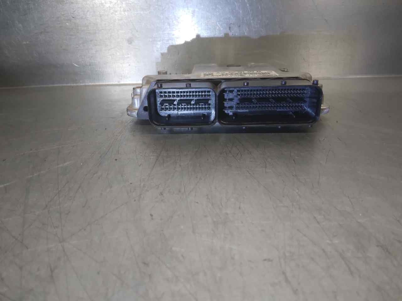 SEAT Alhambra 2 generation (2010-2021) Moottorin ohjausyksikkö ECU 04C907309BB,0261S17849 19822582