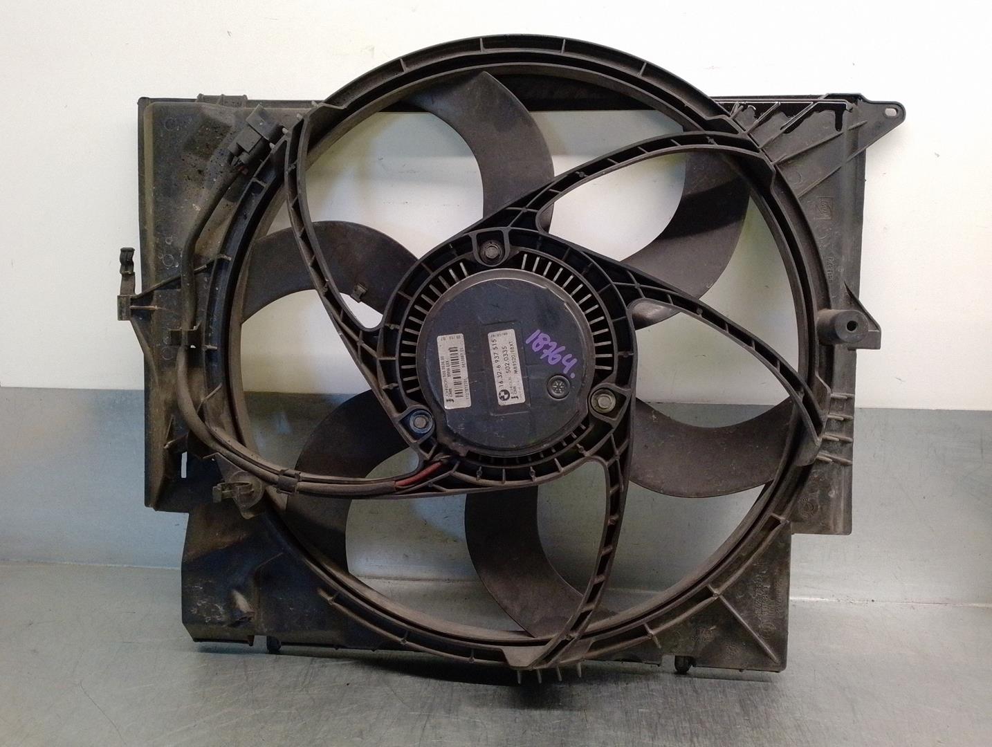 BMW 3 Series E90/E91/E92/E93 (2004-2013) Ventilator difuzor 16326937515,5020335,JOHNSONCONTROLS 21457701