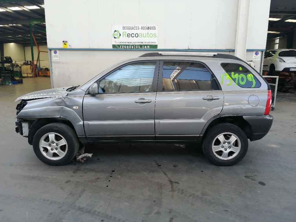 KIA Sportage 2 generation (2004-2010) Jobb hátsó ajtó 5PUERTAS, 5PUERTAS+GRISOSCURO 19747349