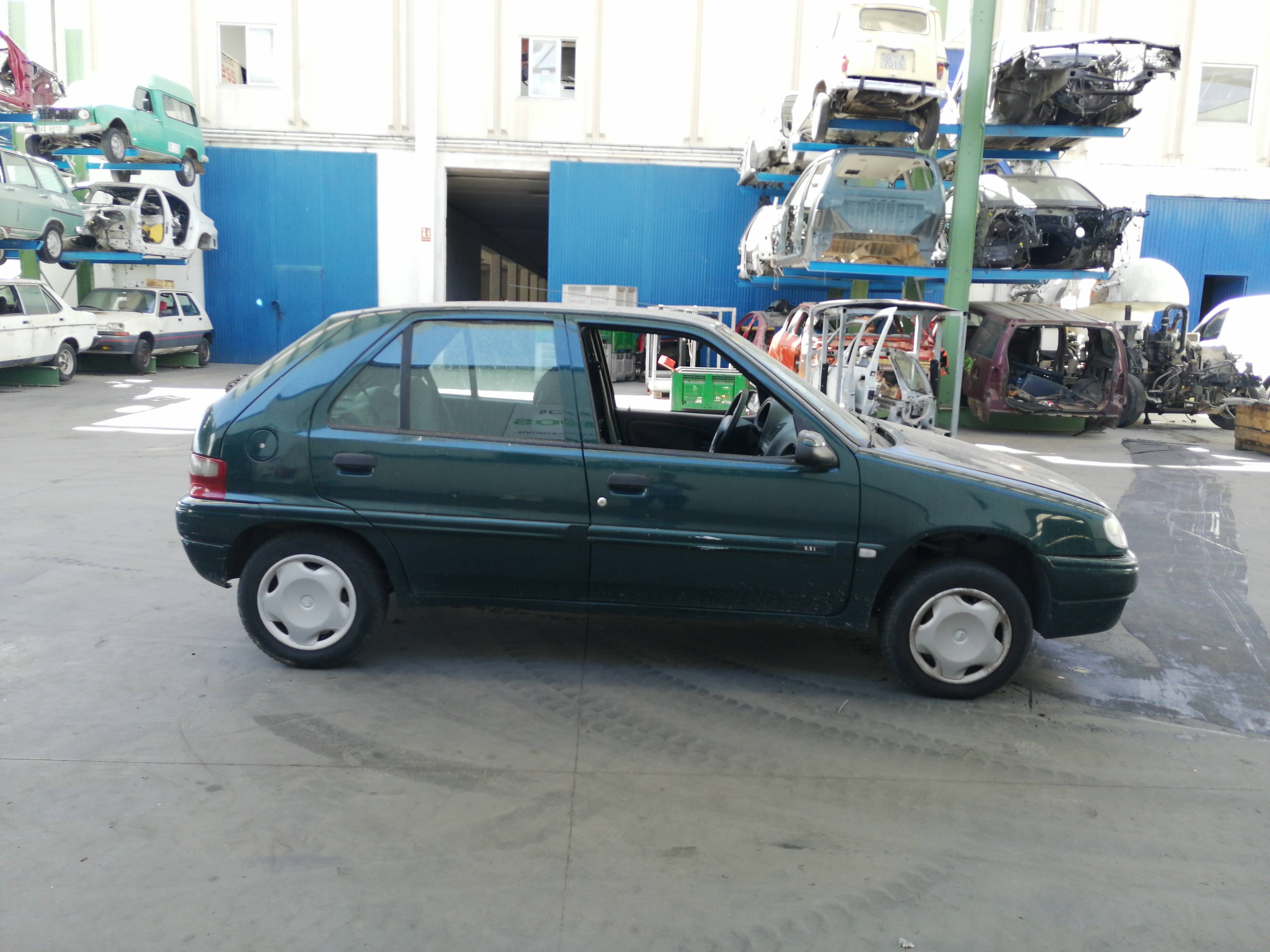 OPEL Saxo 2 generation (1996-2004) Priekšējais labais spārns +VERDE 21720223