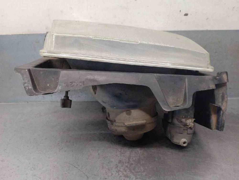 Otica direita DHX 1474267080 de Fiat Scudo furgoneta (220_) 1996-2006 90 CV con 205000 km - pieza usada