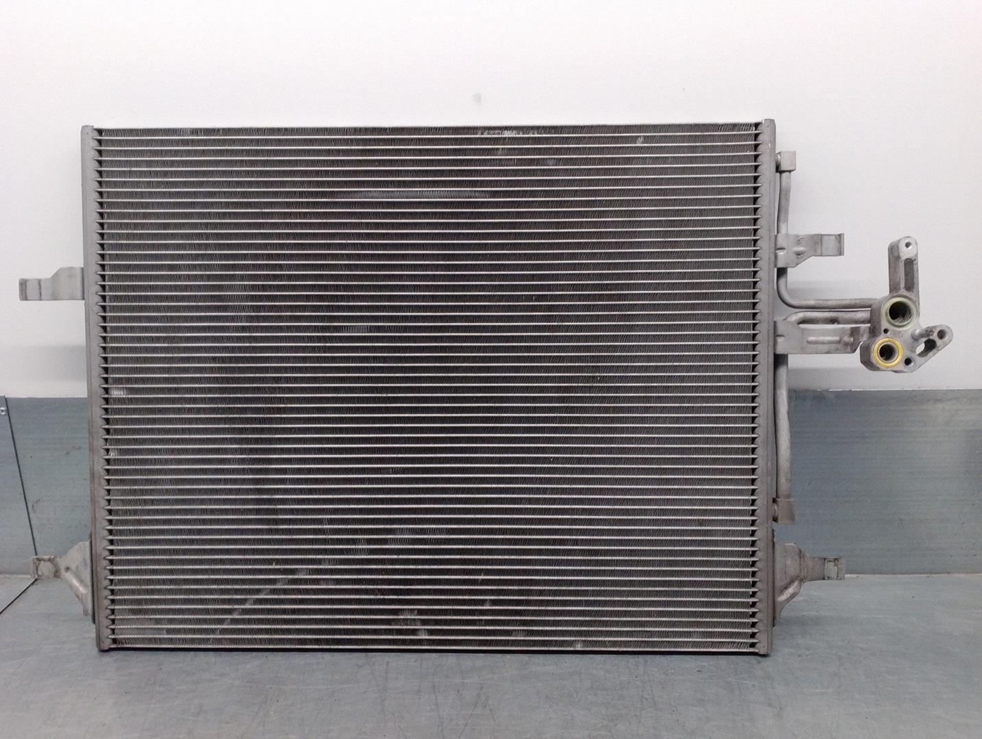 VOLVO V60 1 generation (2010-2020) Radiateur de climatisation 31332027, 993880L, VALEO 24179014