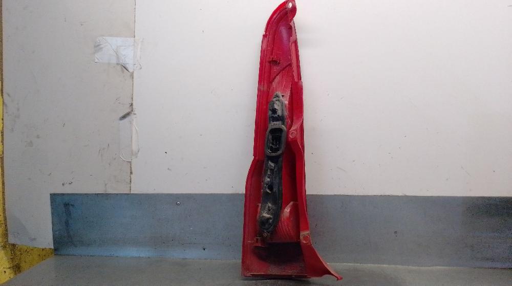 Pisca tras direito 169A1000 51763006 de Fiat Panda / panda classic (169_) 2010-2013 75 CV con 268000 km - pieza usada