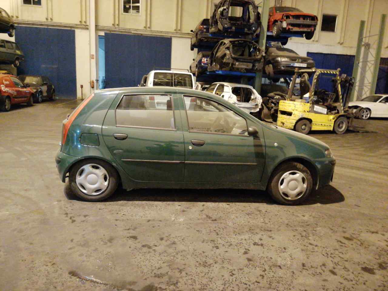 FIAT Punto 3 generation (2005-2020) Galinių kairių durų stiklo pakelėjas 46536308, MANUAL, 5PUERTAS 24142688