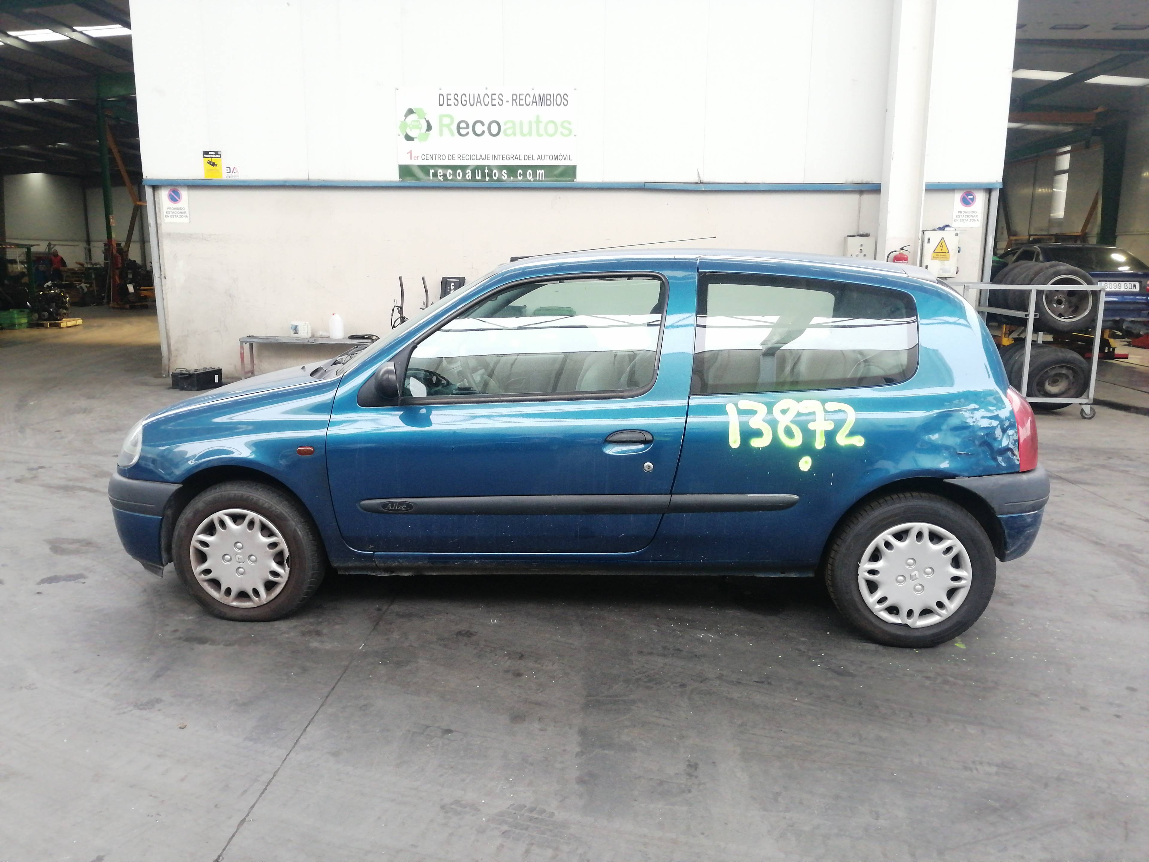 VAUXHALL Clio 2 generation (1998-2013) Термостат 8200065390 19762713