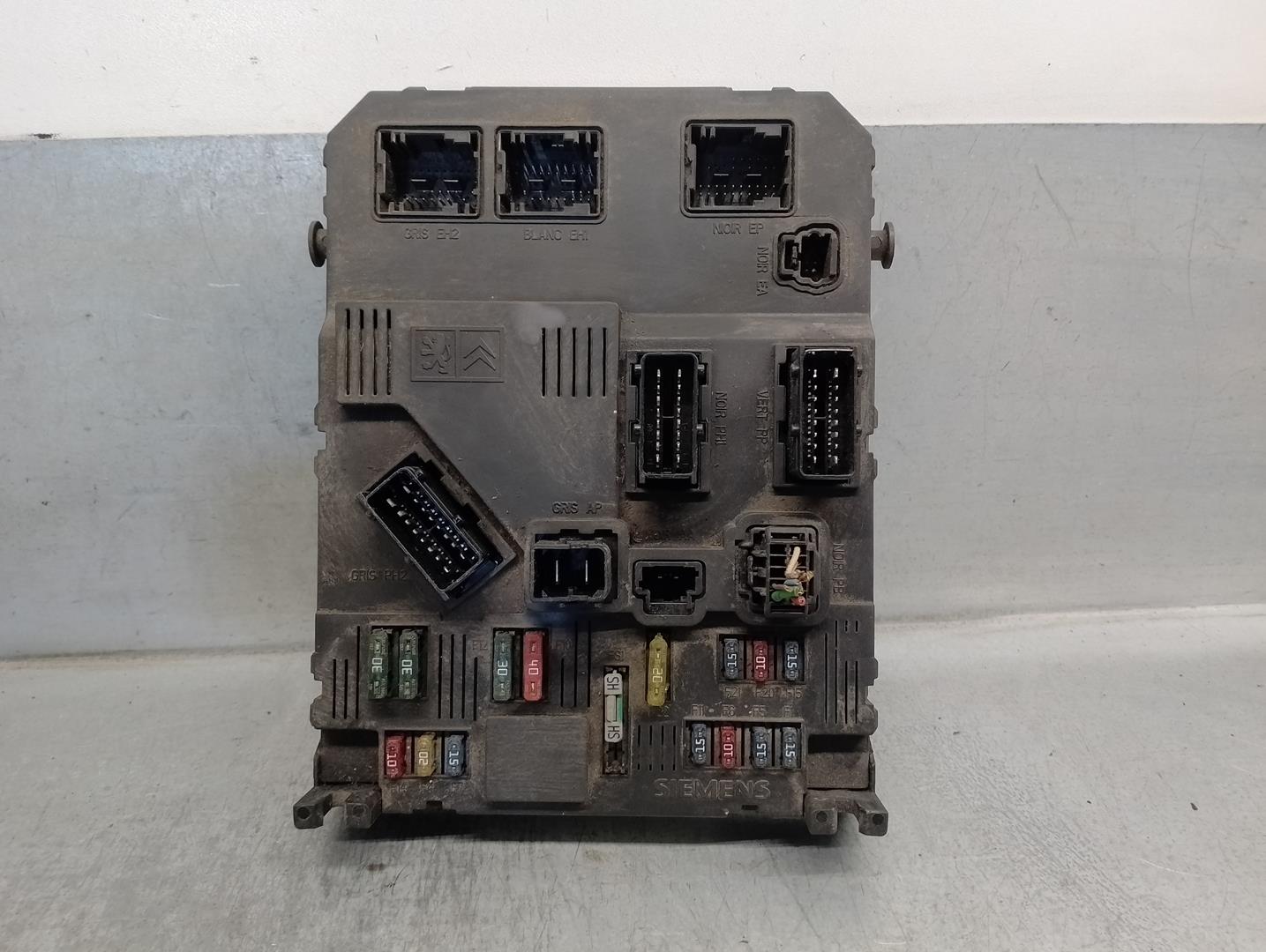 CITROËN C3 1 generation (2002-2010) Fuse Box 9649811480,S118085200,SIEMENS 23046896