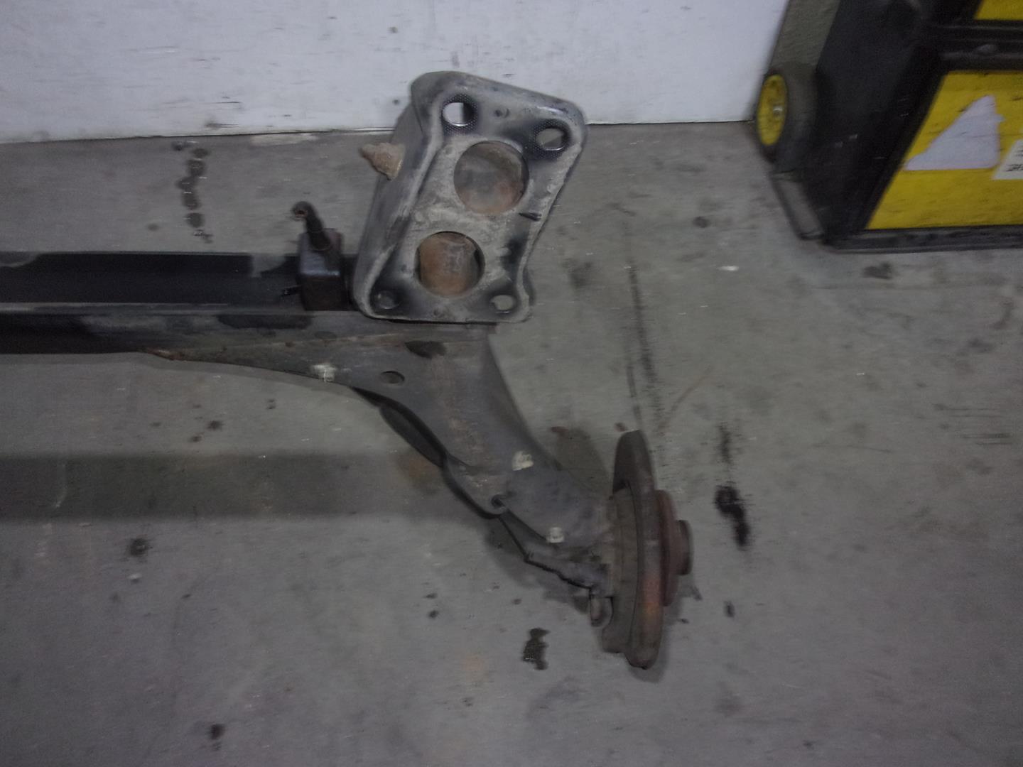 VOLKSWAGEN Golf 4 generation (1997-2006) Rear Axle 1J0500051K, PARADISCOS5AGUJEROS, BURRA32 24220399