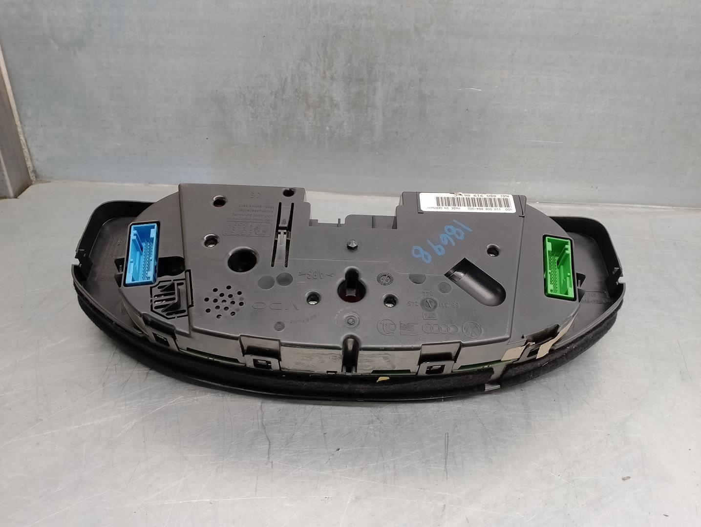 AUDI A4 B5/8D (1994-2001) Speedometer 8D0919861C, 110008884002, VDO 21729858