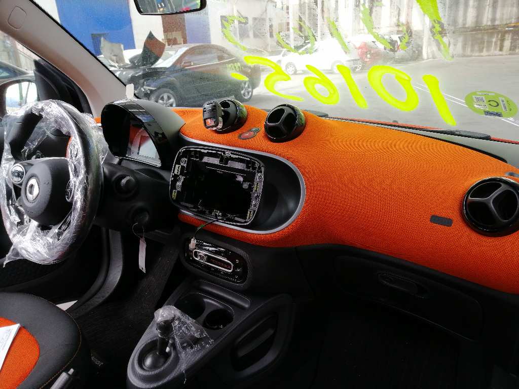 SMART Fortwo 3 generation (2014-2023) Переключатель кнопок A4537500100 19688286