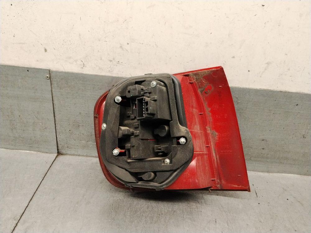 Scheinwerfer hinten rechts 186A8000 51720552 de Fiat Multipla (186_) 2001-2010 115 CV con 224000 km - pieza usada