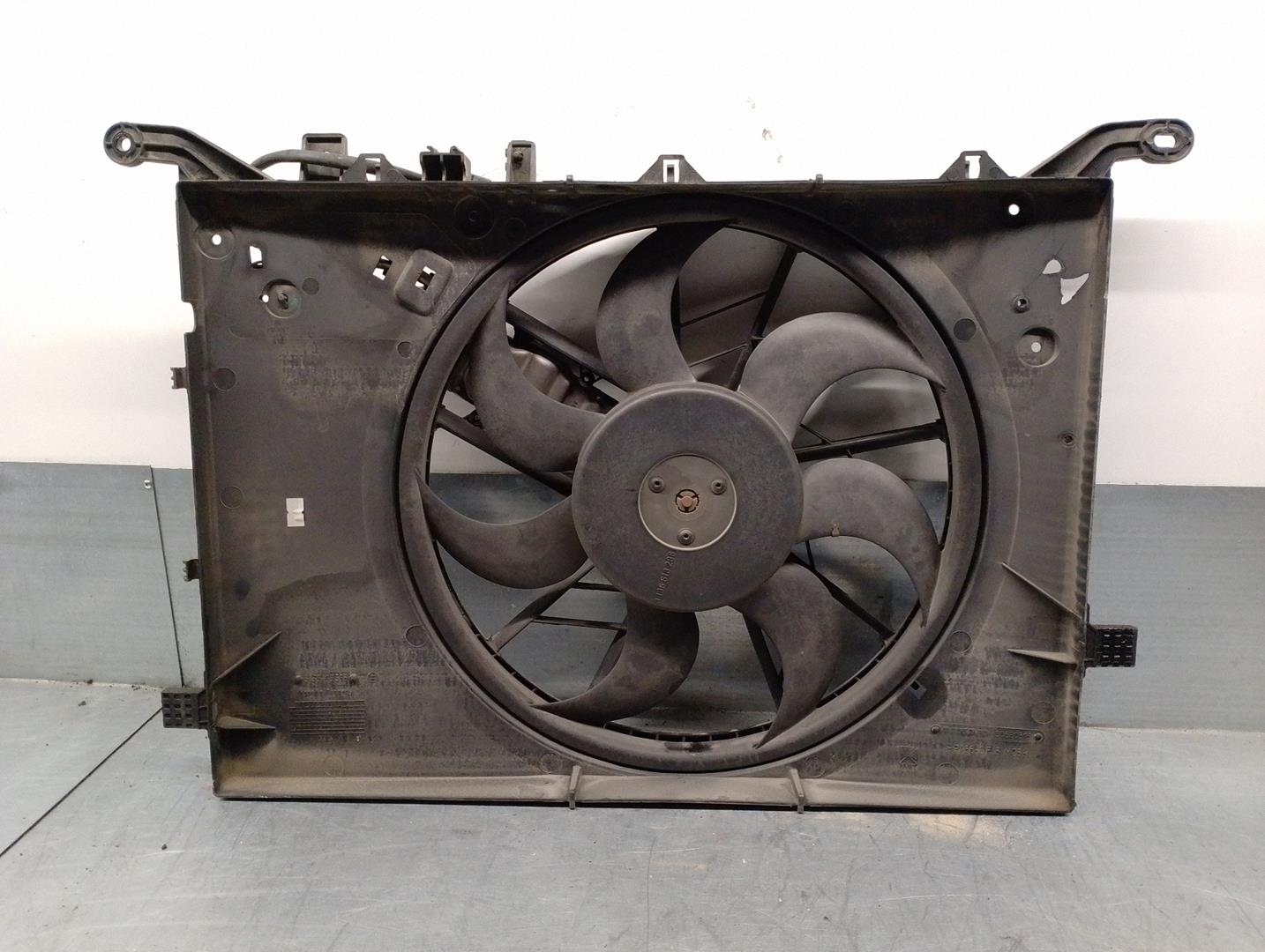 VOLVO S80 1 generation (1998-2006) Difūzoriaus ventiliatorius 30680547, 0130303909 22781557