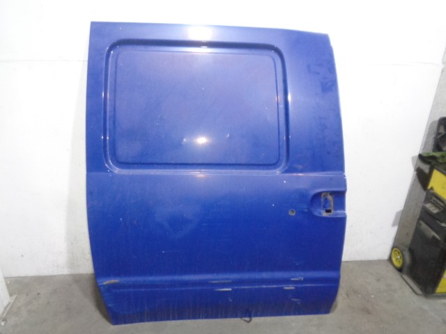 NISSAN Serena 1 generation (1991-2002) Right Side Sliding Door 821007C936, AZUL, 6PUERTAS 21711314