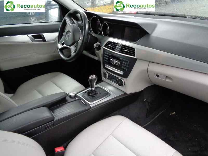 MERCEDES-BENZ C-Class W204/S204/C204 (2004-2015) Πίσω αριστερός βραχίονας 20409FI3 19670232