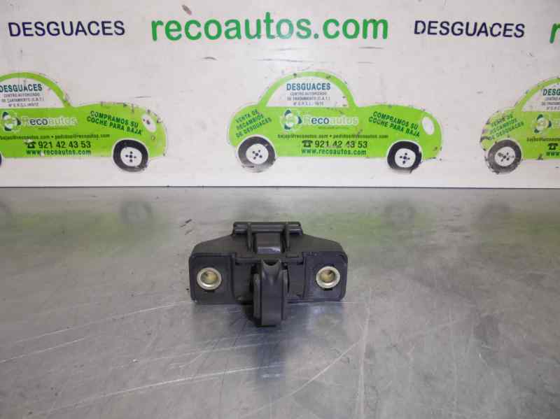 RENAULT Clio 1 generation (1990-1998) Bakluckans bagagerumslås 5PUERTAS,5PUERTAS+ 19575665