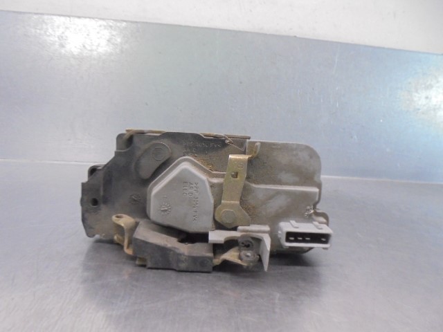 PEUGEOT 206 1 generation (1998-2009) Rear Right Door Lock 913887,4PINES,5PUERTAS 21720132