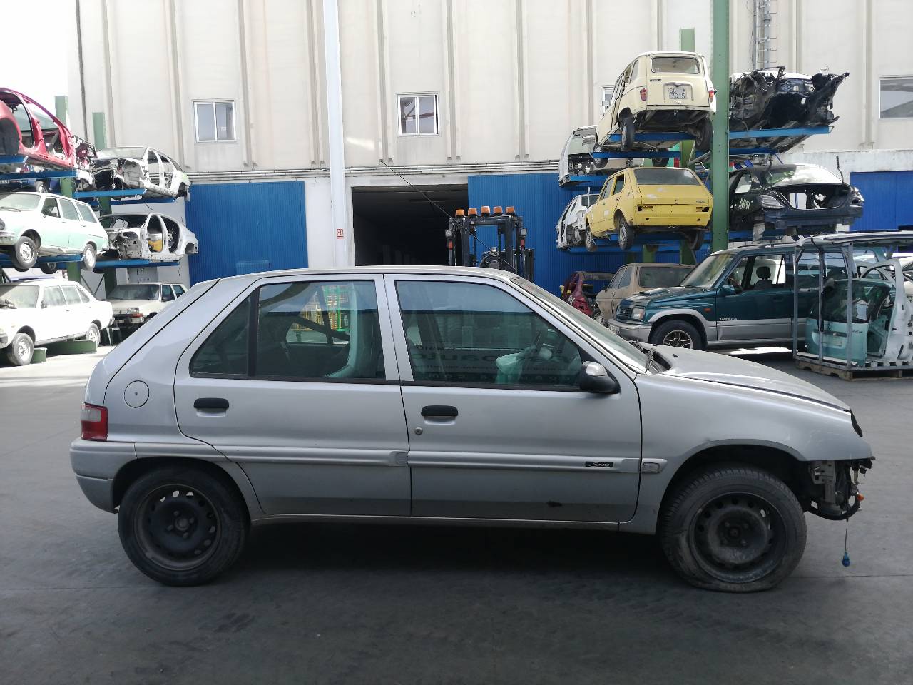 FORD Saxo 2 generation (1996-2004) Høyre foran dør 5PUERTAS,5PUERTAS+GRIS 24543685