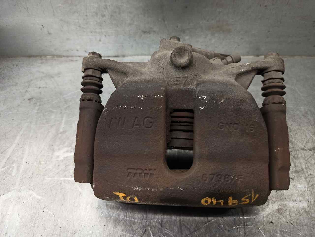 KIA Yeti 1 generation (2009-2018) Front Left Brake Caliper 8V0615123D 19825806