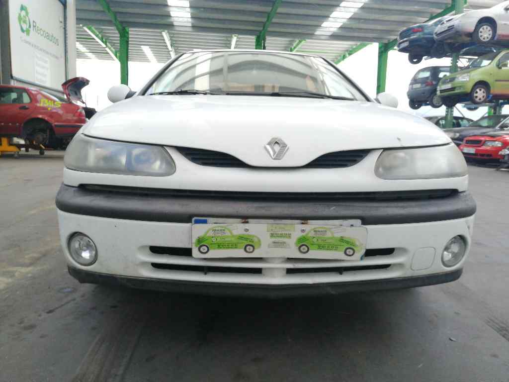 VAUXHALL Laguna 1 generation (1993-2001) Venstre baglygte 5PUERTAS,7700420122+ 19742619