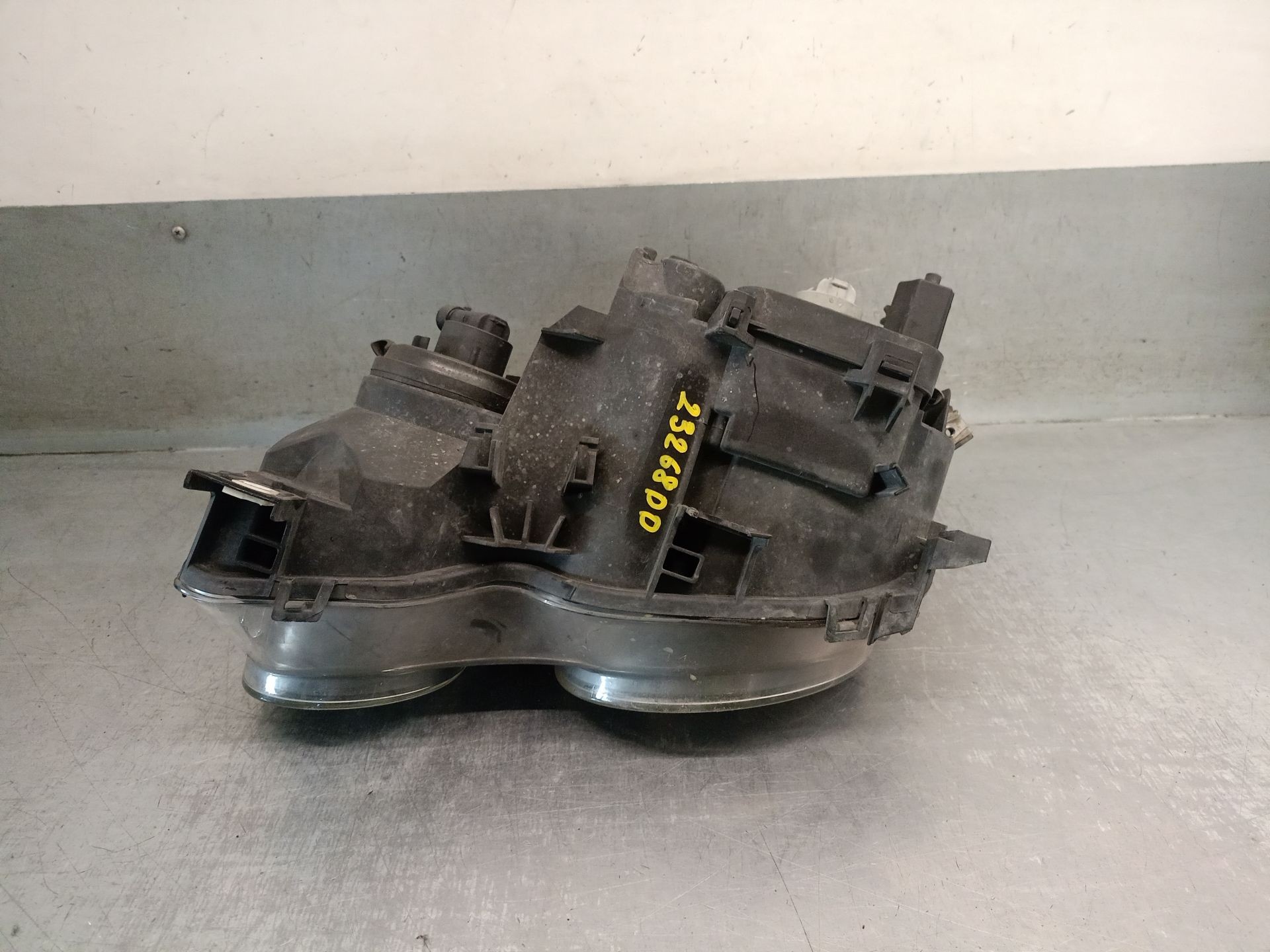 Faro derecho N42B18A 63126901970 de Bmw 3 compact (e46) 2001-2005 115 CV - pieza usada